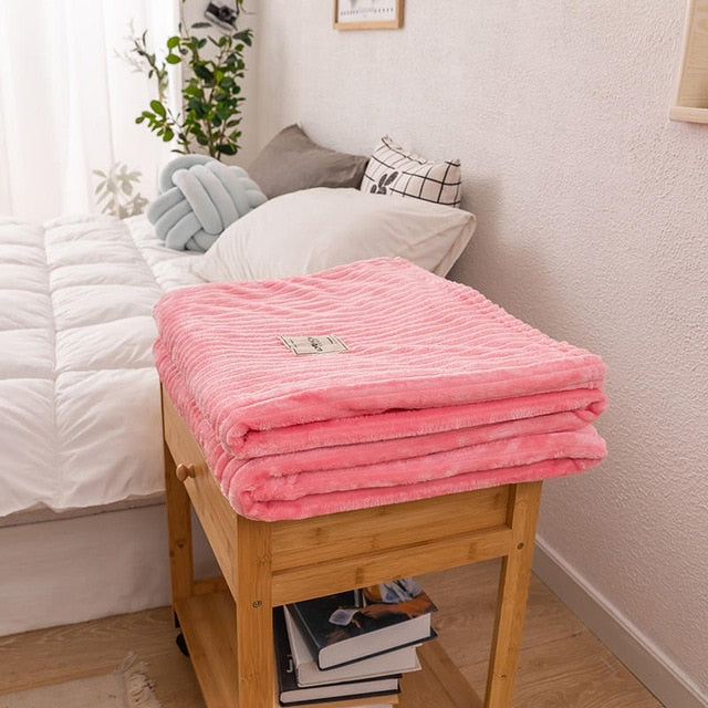 Bonenjoy Bed Blanket Green Color Soft Flannel Blanket
